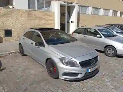 Mercedes-Benz A 45 AMG 2015 - 25500 EUR, 190000 km - foto 2 de 15