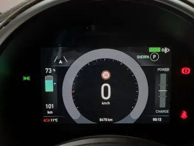 Fiat 500e 2023 - 15990 EUR, 8000 km - AUTO.MOTO.pt - 8000km - foto 6 de 20