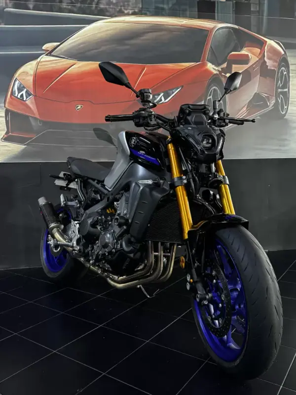 Yamaha MT 09 2023 - 11490 EUR, 5529 km - AUTO.MOTO.pt - 5529km - foto 15 de 16