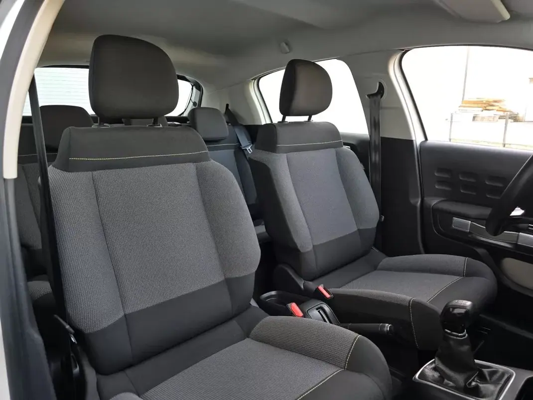 Citroën C3 2021 - 10900 EUR, 31800 km - AUTO.MOTO.pt - 31800km - foto 24 de 31