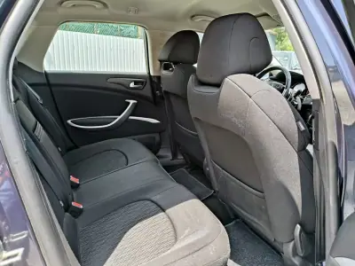 Citroën C5 Tourer 2013 - 6490 EUR, 287350 km - AUTO.MOTO.pt - 287350km - foto 13 de 31
