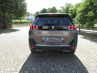 Peugeot 5008 2017 - 20490 EUR, 161000 km - AUTO.MOTO.pt - 161000km - foto 8 de 57