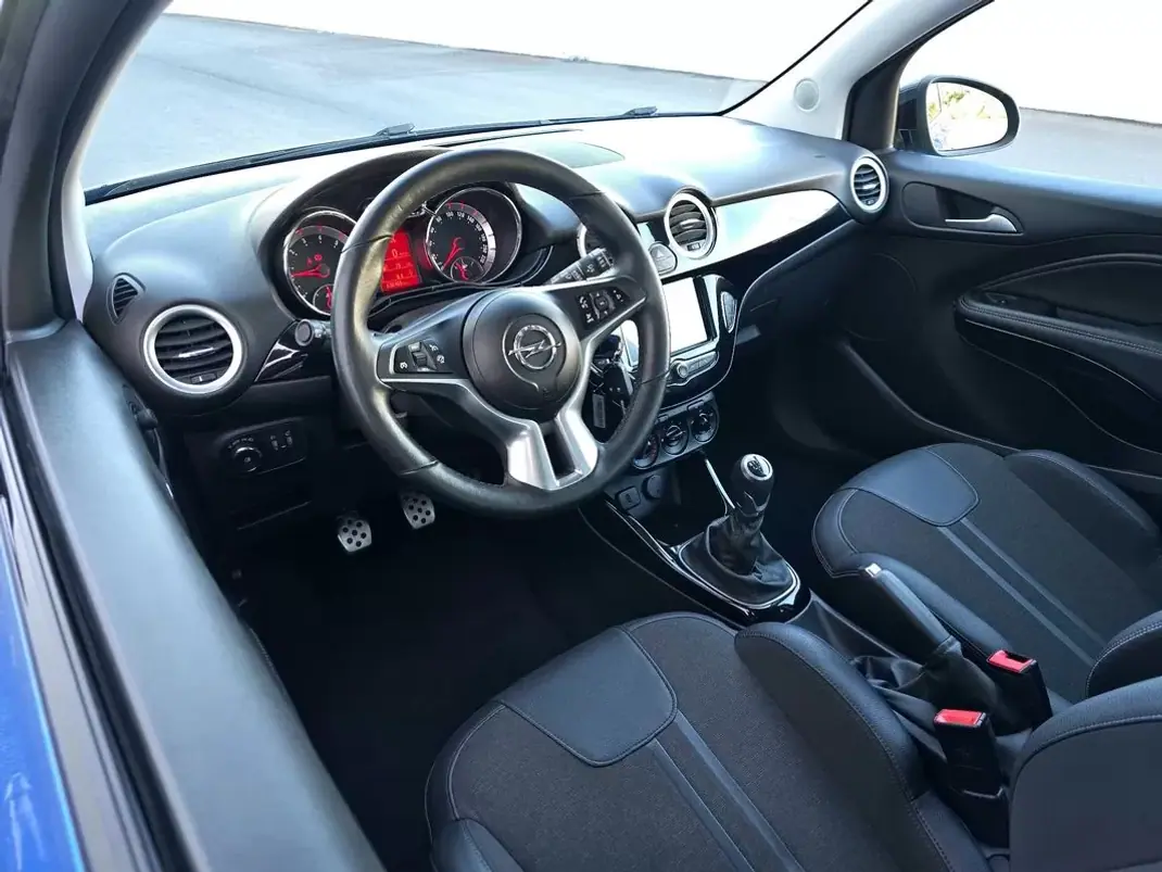 Opel Adam 2019 - 11900 EUR, 38000 km - AUTO.MOTO.pt - 38000km - foto 14 de 36