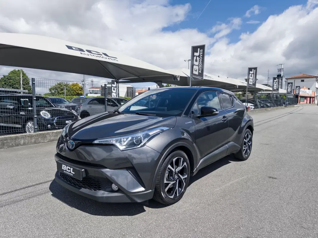Toyota C-HR 2019 - 22990 EUR, 92000 km - AUTO.MOTO.pt - 92000km - foto 3 de 43