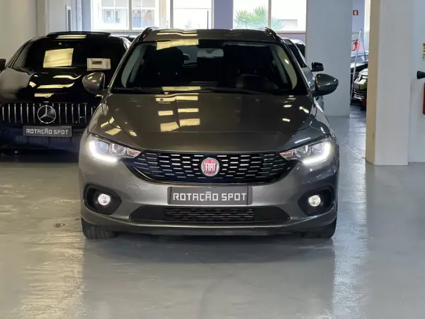 Fiat Tipo Station Wagon 2017 - 9490 EUR, 120000 km - AUTO.MOTO.pt - 120000km - foto 2 de 30