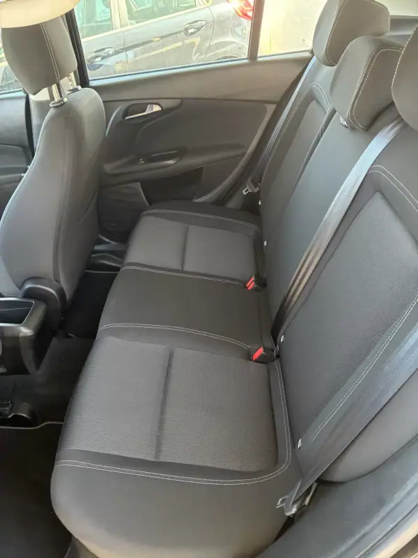 Fiat Tipo 2019 - 8999 EUR, 197000 km - AUTO.MOTO.pt - 197000km - foto 14 de 23