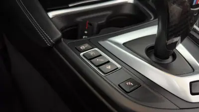 BMW M4 2015 - 54990 EUR, 91408 km - 91408km - foto 28 de 31