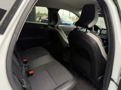 Renault Captur 2023 - 17900 EUR, 70999 km - AUTO.MOTO.pt - 70999km - foto 11 de 14