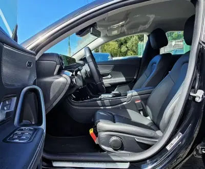 Mercedes-Benz CLA 250 2023 - 31500 EUR, 60000 km - AUTO.MOTO.pt - 60000km - foto 30 de 30