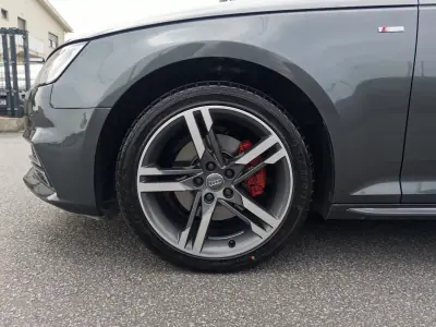 Audi A4 Avant 2016 - 22990 EUR, 153000 km - AUTO.MOTO.pt - 153000km - foto 11 de 47