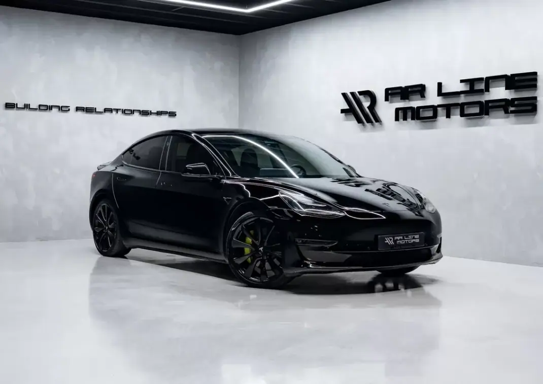 Tesla Model 3 2020 - 30950 EUR, 78000 km - AUTO.MOTO.pt - 78000km - foto 1 de 46