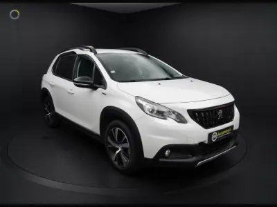 Peugeot 2008 2017 - 12990 EUR, 190000 km - AUTO.MOTO.pt - 190000km - foto 4 de 10