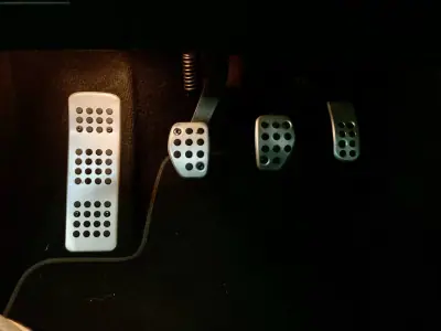 Peugeot RCZ 2015 - 16900 EUR, 79367 km - AUTO.MOTO.pt - 79367km - foto 6 de 18