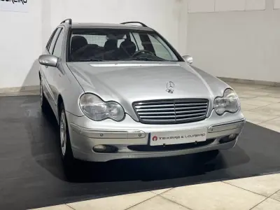 Mercedes-Benz C 180 2003 - 6900 EUR, 210000 km - AUTO.MOTO.pt - 210000km - foto 3 de 18