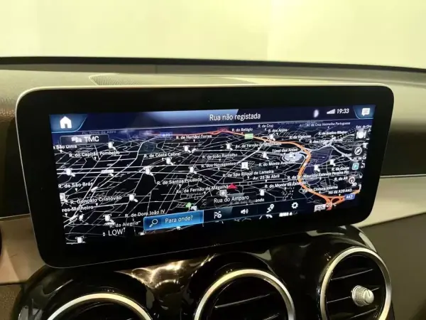 Mercedes-Benz GLC 300 2020 - 43750 EUR, 97000 km - AUTO.MOTO.pt - 97000km - foto 26 de 32