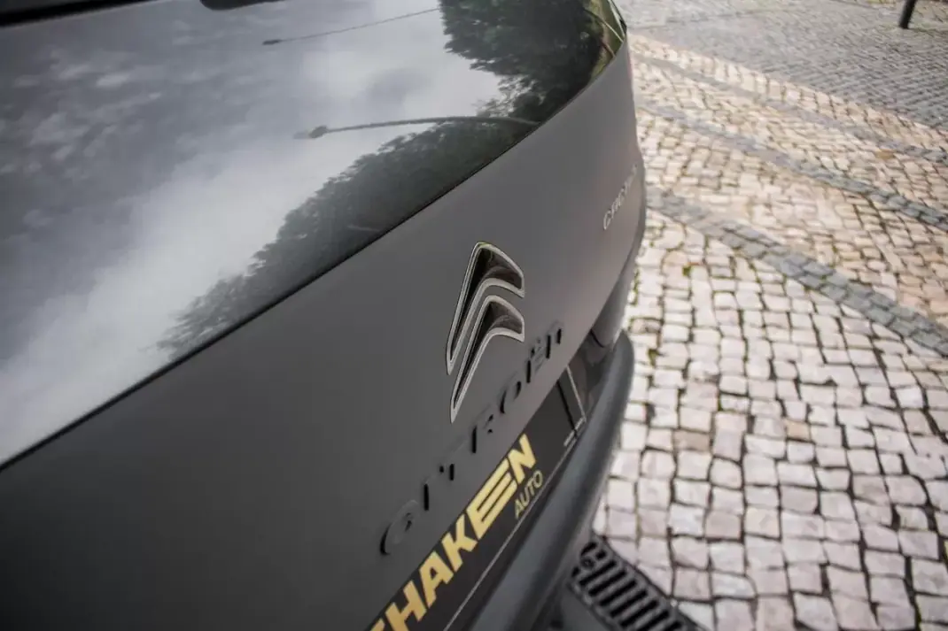 Citroën C4 Cactus 2016 - 10550 EUR, 98640 km - AUTO.MOTO.pt - 98640km - foto 12 de 42