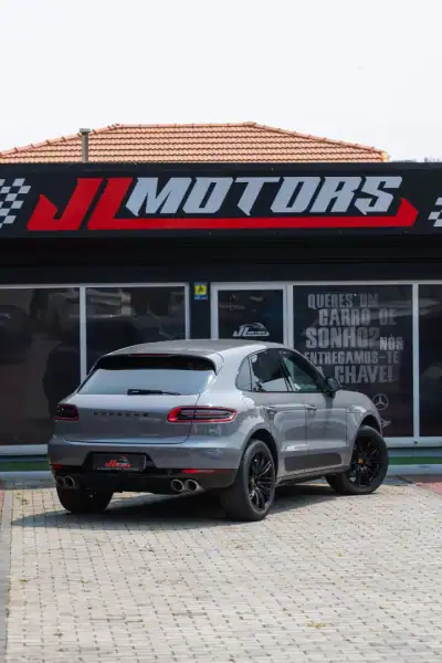 Porsche Macan 2015 - 43900 EUR, 152799 km - AUTO.MOTO.pt - 152799km - foto 27 de 27