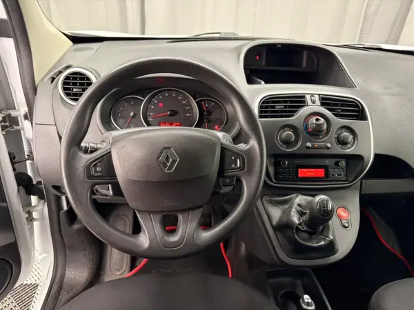 Renault KANGOO 1.5 DCI ENERGY S/S BUSINESS 2017 - 7500 EUR, 139000 km - AUTO.MOTO.pt - 139000km - foto 14 de 17