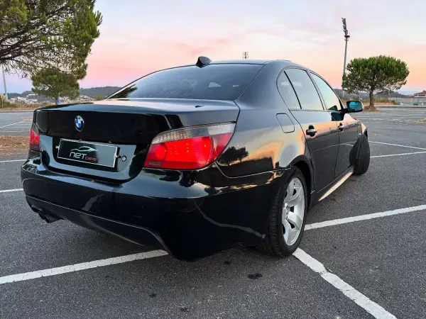 BMW 530 2003 - 10950 EUR, 367600 km - AUTO.MOTO.pt - 367600km - foto 11 de 20