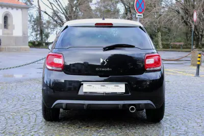 Citroën DS3 2012 - 8990 EUR, 207000 km - AUTO.MOTO.pt - 207000km - foto 12 de 27