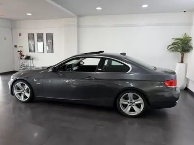 BMW 335 2007 - 22990 EUR, 159000 km - AUTO.MOTO.pt - 159000km - foto 3 de 14