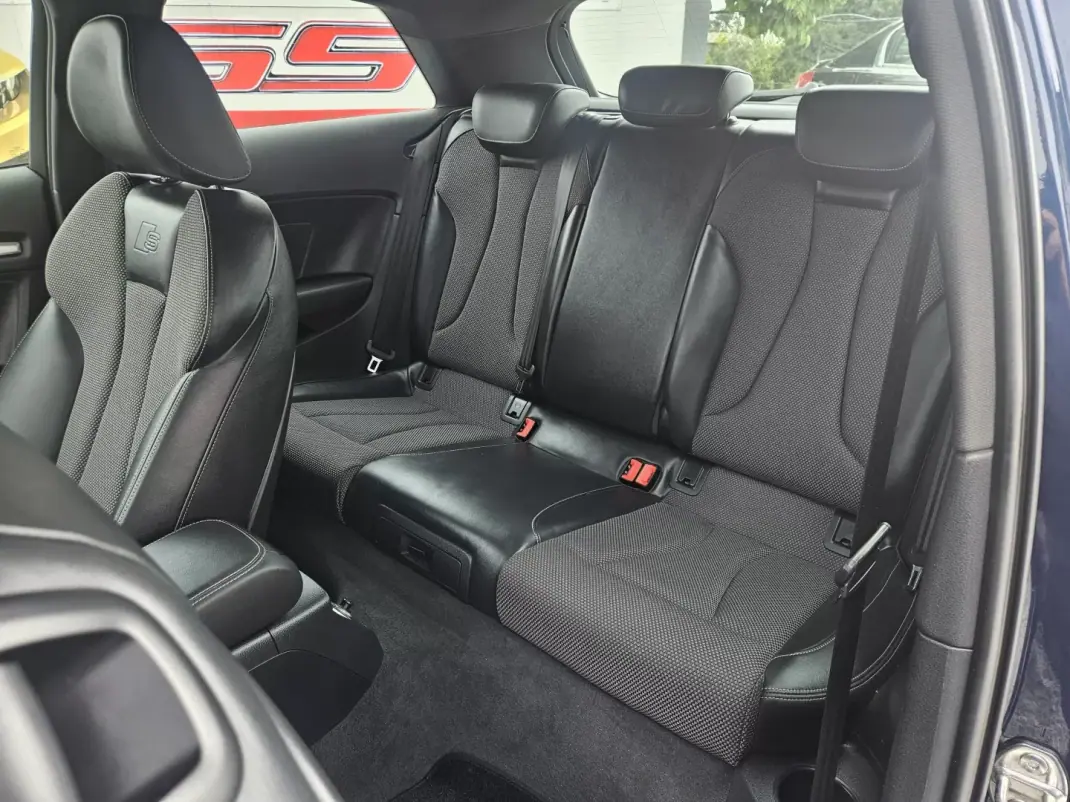 Audi A3 2017 - 22500 EUR, 50100 km - AUTO.MOTO.pt - 50100km - foto 17 de 53