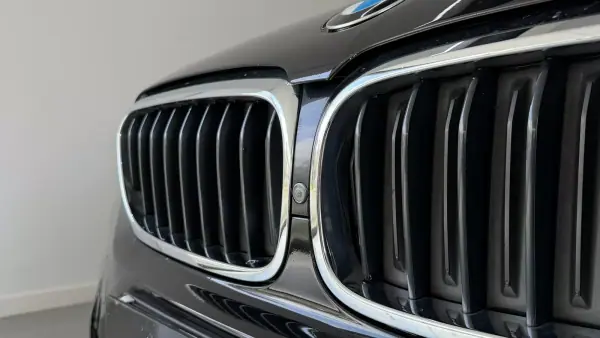 BMW 520 2017 - 21990 EUR, 262000 km - AUTO.MOTO.pt - 262000km - foto 22 de 40