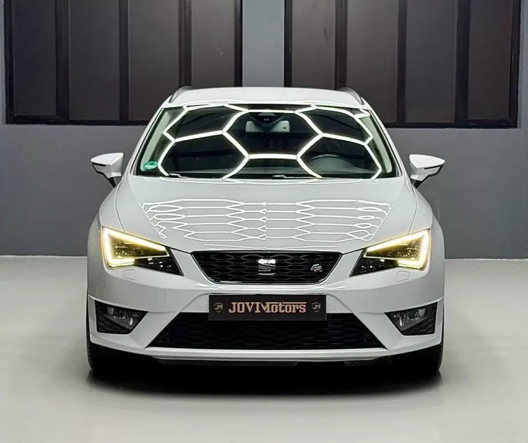 SEAT Leon 2014 - 14950 EUR, 177859 km - 177859km - foto 2 de 25