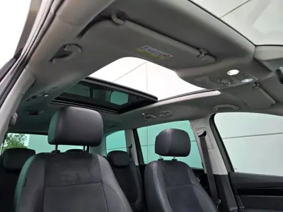 Volkswagen Sharan 2019 - 29700 EUR, 115600 km - AUTO.MOTO.pt - 115600km - foto 15 de 52