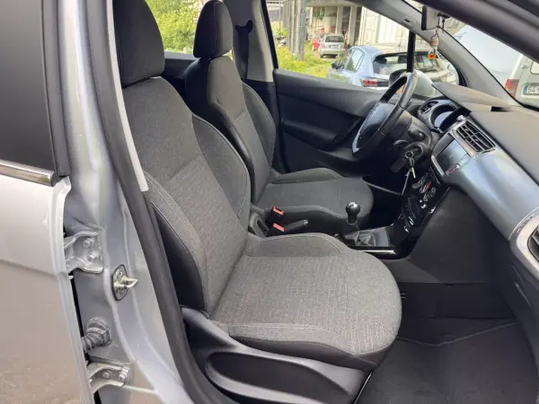 Citroën C3 2016 - 7900 EUR, 84451 km - AUTO.MOTO.pt - 84451km - foto 21 de 21