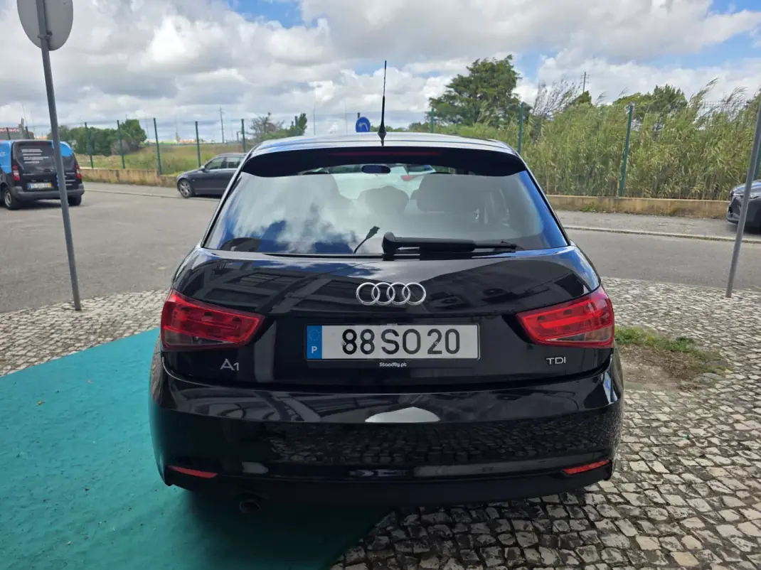 Audi A1 Sportback 2017 - 14950 EUR, 69000 km - AUTO.MOTO.pt - 69000km - foto 3 de 10