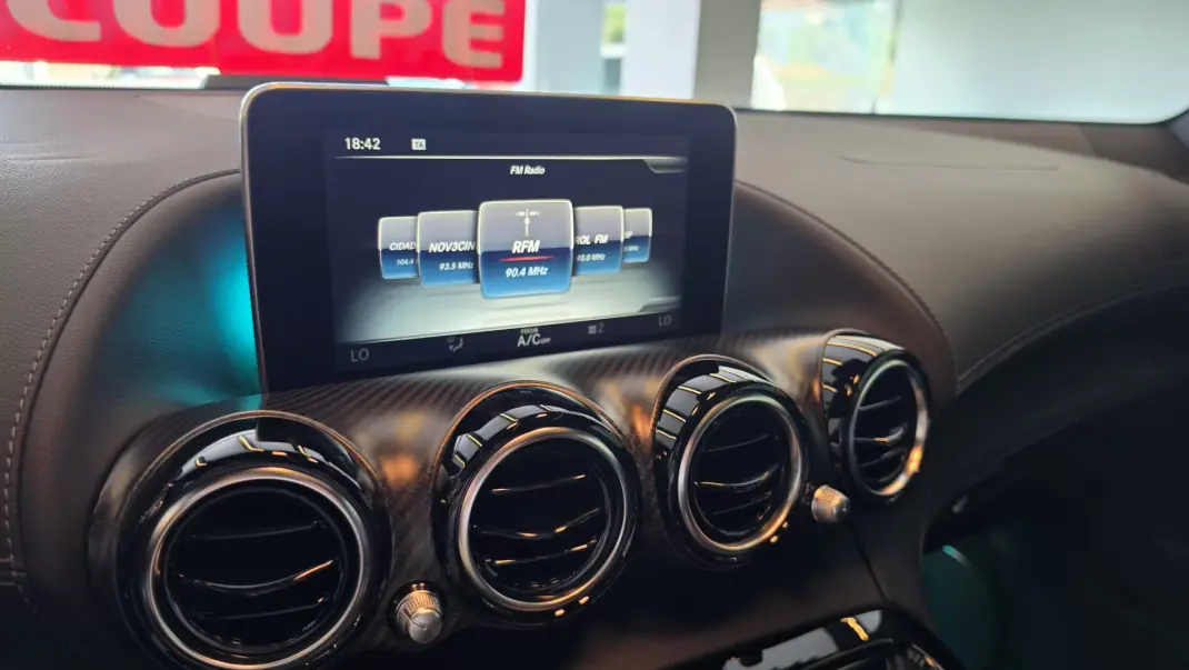 Mercedes-Benz AMG GT 2016 - 119500 EUR, 59841 km - 59841km - foto 48 de 63