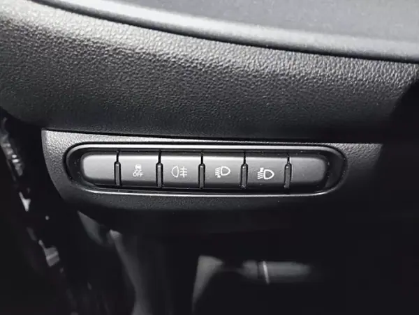 Fiat 500e 2022 - 14990 EUR, 10540 km - 10540km - foto 41 de 53