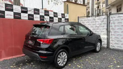 SEAT Arona 2023 - 14400 EUR, 62200 km - AUTO.MOTO.pt - 62200km - foto 7 de 13