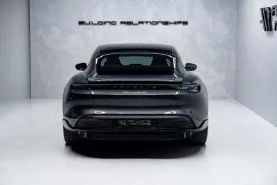 Porsche Taycan 2020 - 76950 EUR, 45000 km - AUTO.MOTO.pt - 45000km - foto 12 de 60