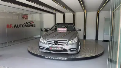 Mercedes-Benz E 250 2012 - 18900 EUR, 138289 km - 138289km - foto 12 de 61