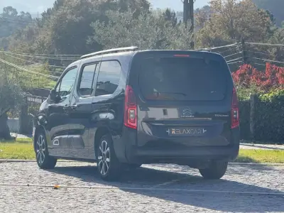 Citroën Berlingo 2021 - 18500 EUR, 211000 km - AUTO.MOTO.pt - 211000km - foto 37 de 37