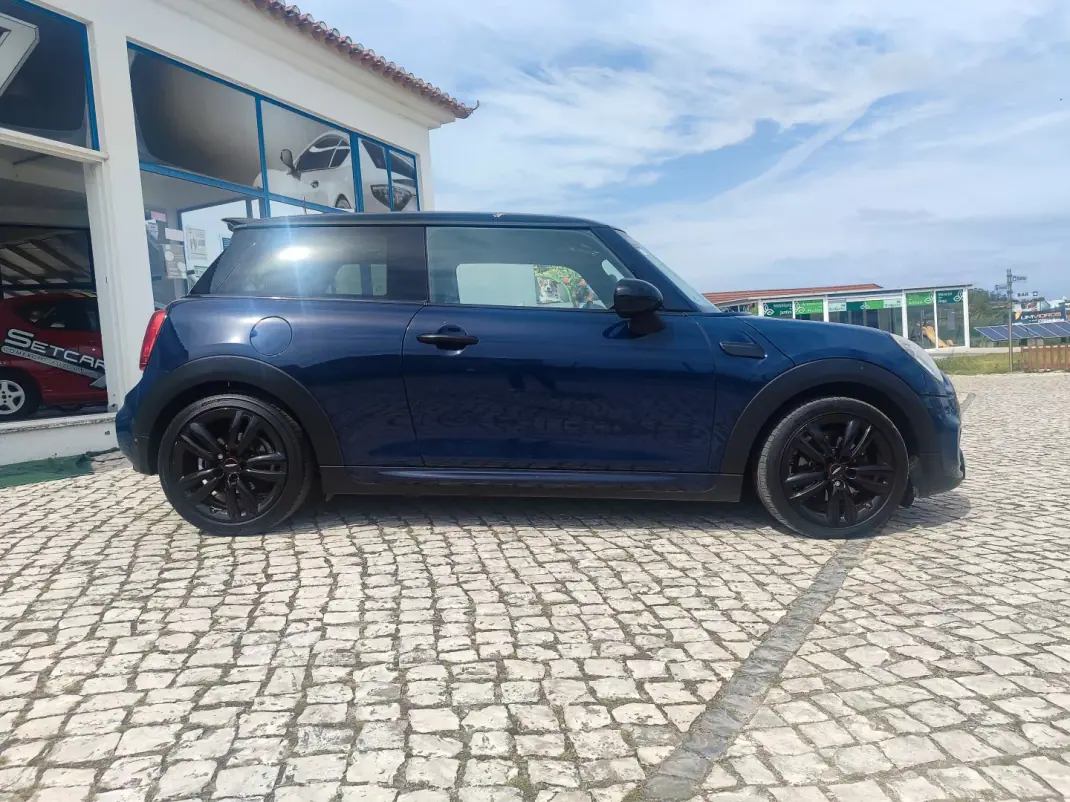 MINI Cooper 2016 - 14900 EUR, 200000 km - AUTO.MOTO.pt - 200000km - foto 5 de 21