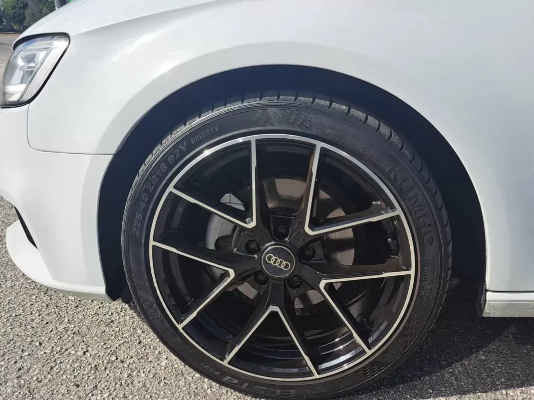 Audi A3 Sportback 2016 - 12900 EUR, 231290 km - AUTO.MOTO.pt - 231290km - foto 11 de 45