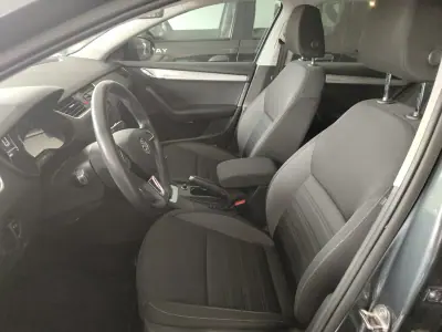Skoda Octavia Break 2020 - 14990 EUR, 174000 km - AUTO.MOTO.pt - 174000km - foto 6 de 7