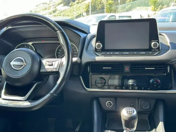 Nissan Qashqai 2021 - 23990 EUR, 83901 km - AUTO.MOTO.pt - 83901km - foto 13 de 21