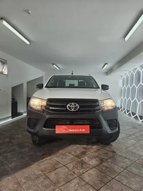 Toyota Hilux 2020 - 27950 EUR, 285523 km - AUTO.MOTO.pt - 285523km - foto 37 de 68
