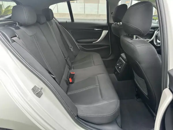 BMW 116 2016 - 12900 EUR, 220000 km - AUTO.MOTO.pt - 220000km - foto 48 de 51