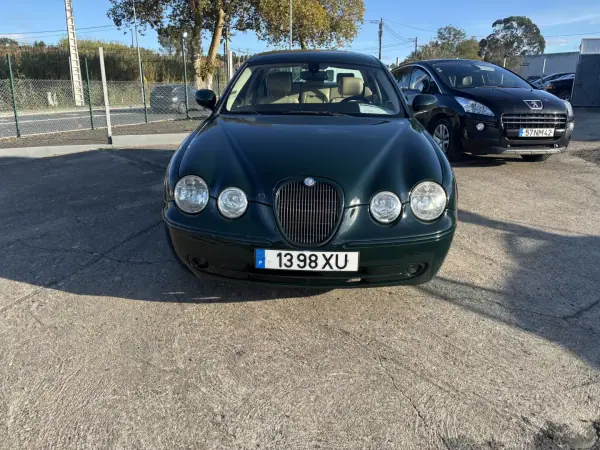 Jaguar S-Type 2004 - 11000 EUR, 298190 km - AUTO.MOTO.pt - 298190km - foto 2 de 10