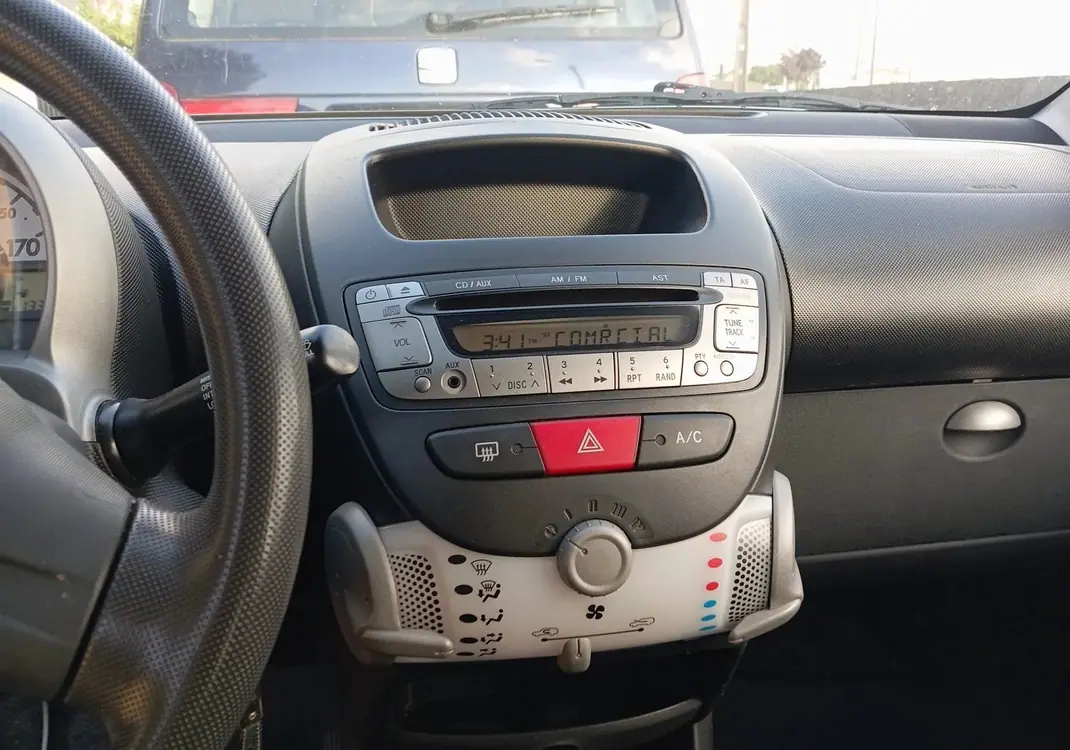 Citroën C1 2014 - 4990 EUR, 133000 km - 133000km - foto 4 de 7
