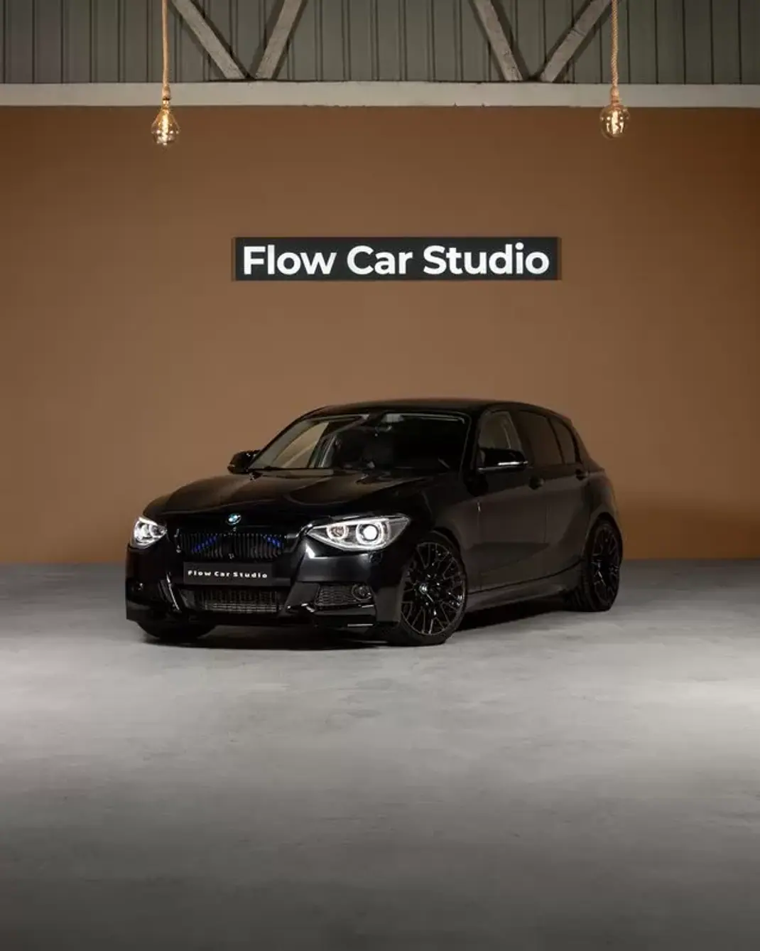 BMW 120 2013 - 17250 EUR, 182000 km - AUTO.MOTO.pt - 182000km - foto 1 de 21