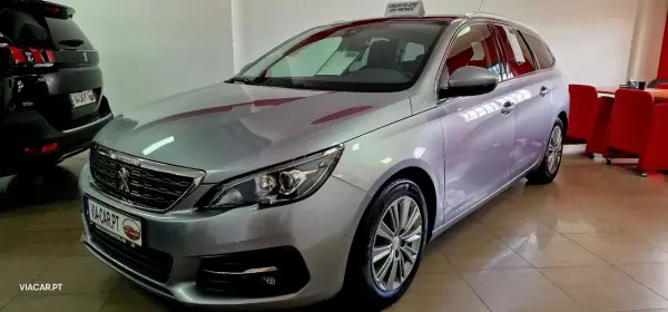 Peugeot 308 SW 2020 - 12950 EUR, 162000 km - AUTO.MOTO.pt - 162000km - foto 25 de 36