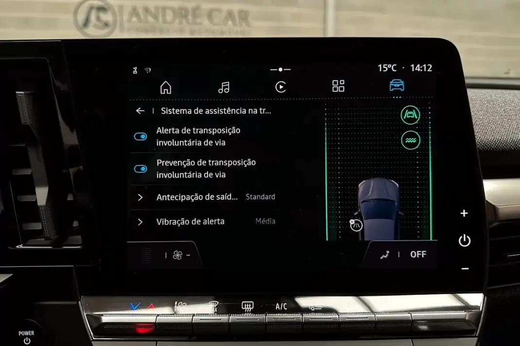 Renault Mégane E-Tech 2022 - 22450 EUR, 57733 km - AUTO.MOTO.pt - 57733km - foto 23 de 40