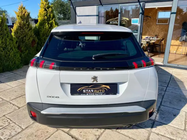 Peugeot 2008 2022 - 18990 EUR, 72101 km - AUTO.MOTO.pt - 72101km - foto 4 de 14