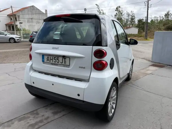 Smart ForTwo Coupé 2010 - 3800 EUR, 187000 km - 187000km - foto 3 de 6